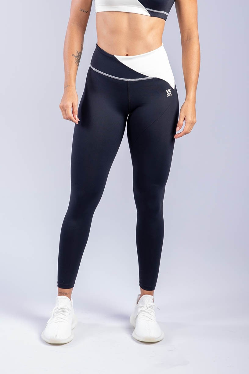Top + Duo Leggings (Black / Off-White)