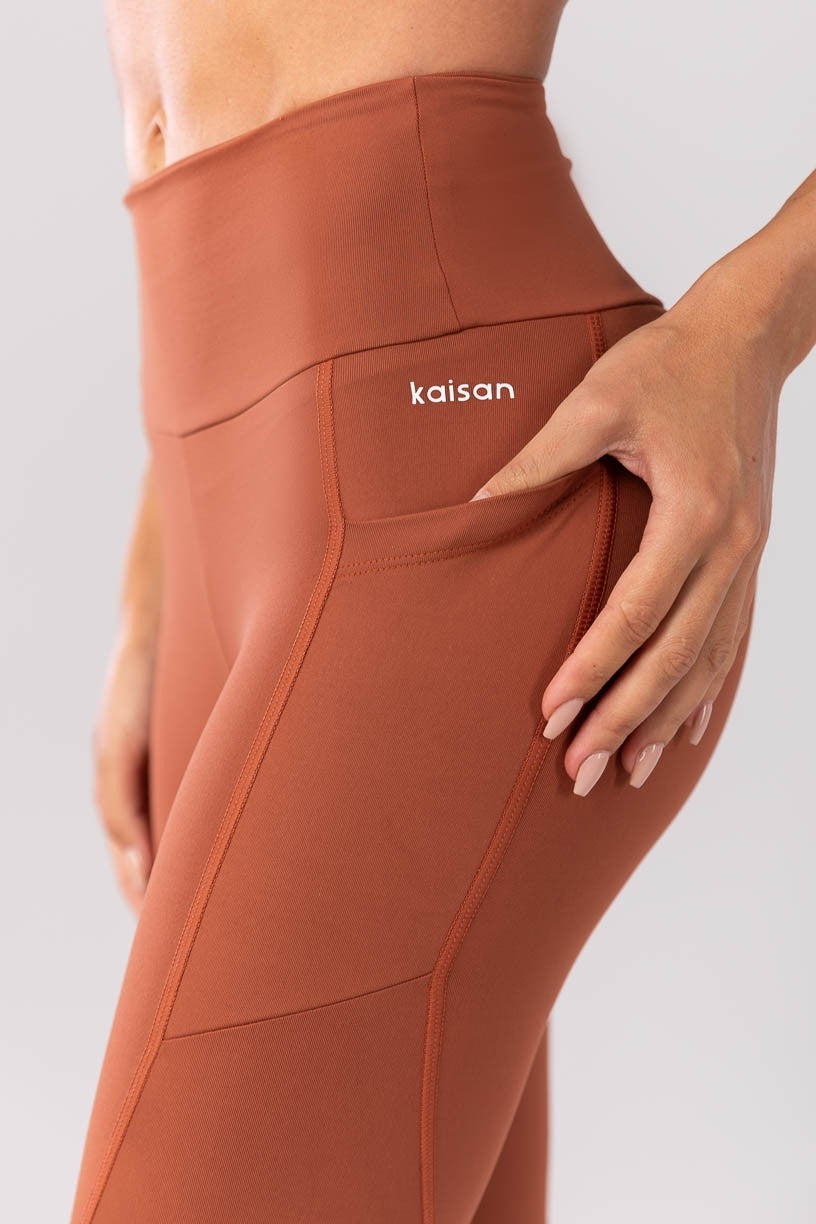 Top + Leggings with Pockets and Coverage (Brown)